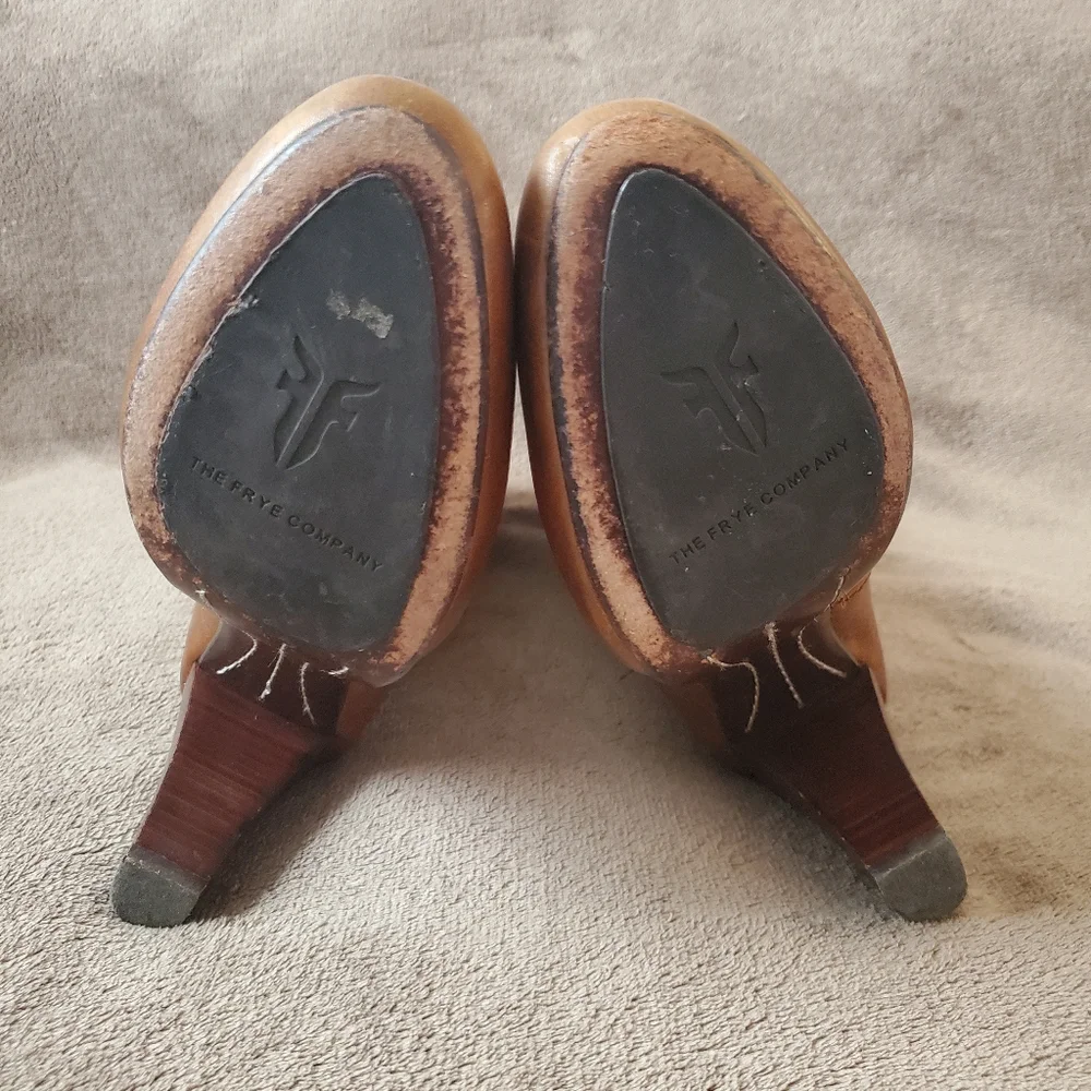 FRYE Brown Leather Boots - Picture 7 of 13